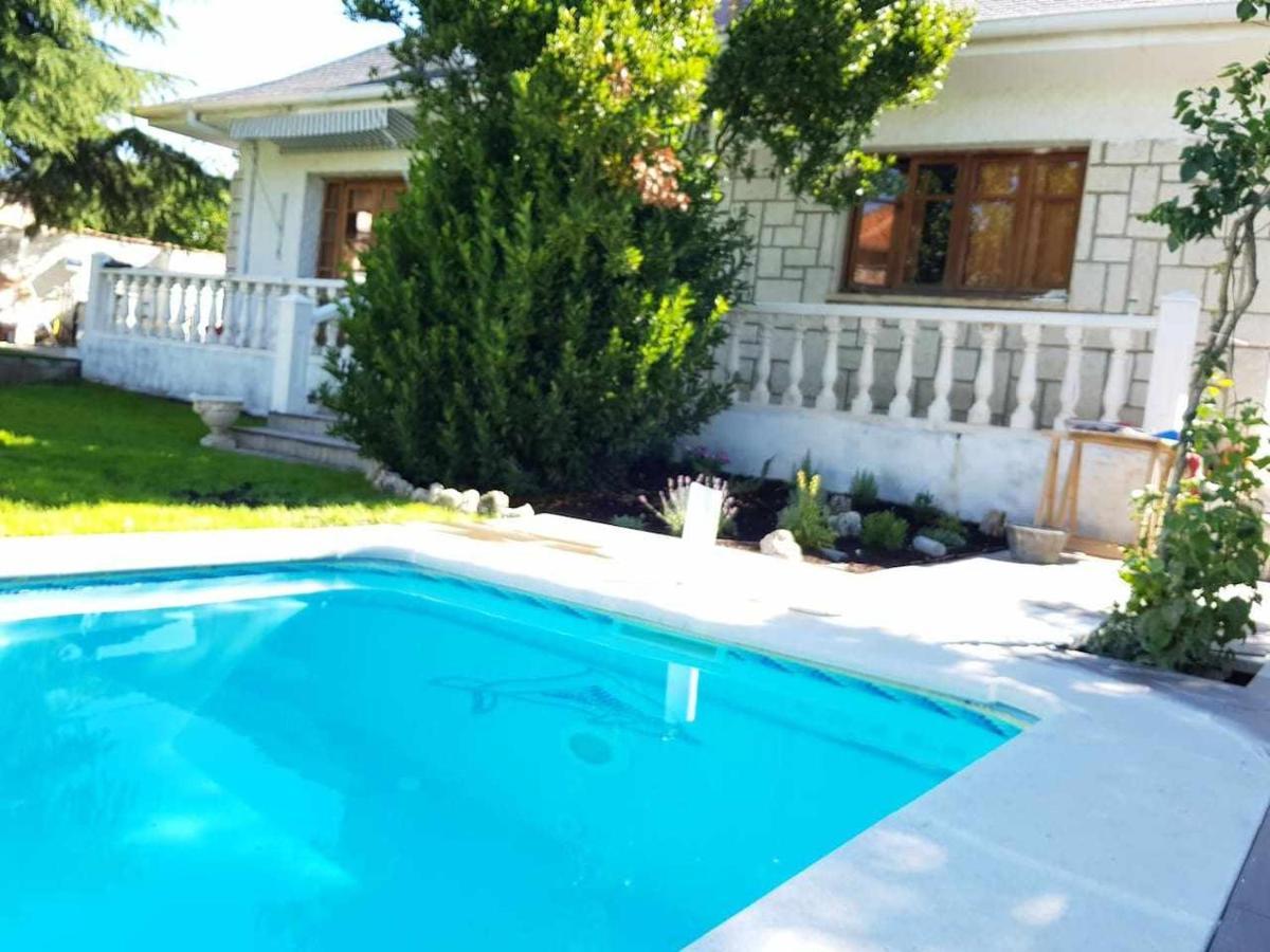 Casa De Campo Con Piscina 12 Personas باياذوليد المظهر الخارجي الصورة